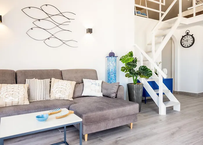 Appartamento La Casa De Playa - ático Con Jacuzzi Y Vista Mar *