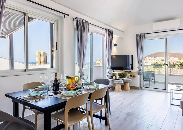 La Casa De Playa - ático Con Jacuzzi Y Vista Mar * Los Cristianos (Tenerife)