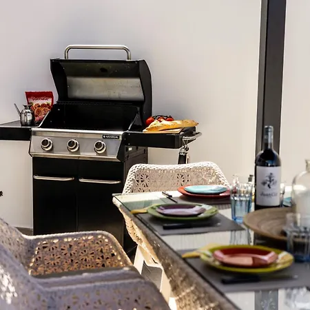 Apartment La Casa De Playa - Atico Con Jacuzzi Y Vista Mar *