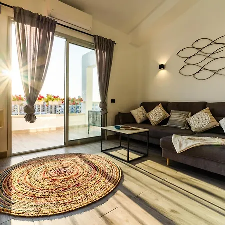 La Casa De Playa - Atico Con Jacuzzi Y Vista Mar