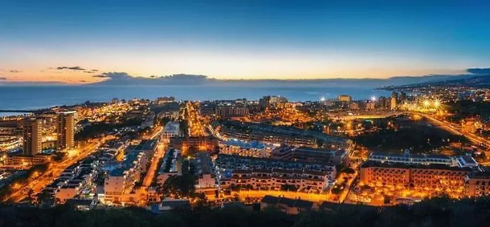 La Casa De Playa - Atico Con Jacuzzi Y Vista Mar * Los Cristianos (Tenerife)
