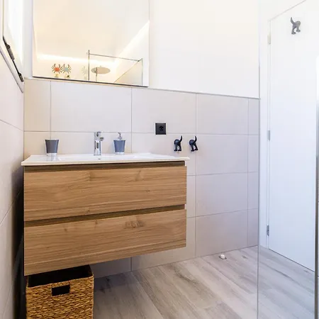 La Casa De Playa - Atico Con Jacuzzi Y Vista Mar Lejlighed Los Cristianos (Tenerife)