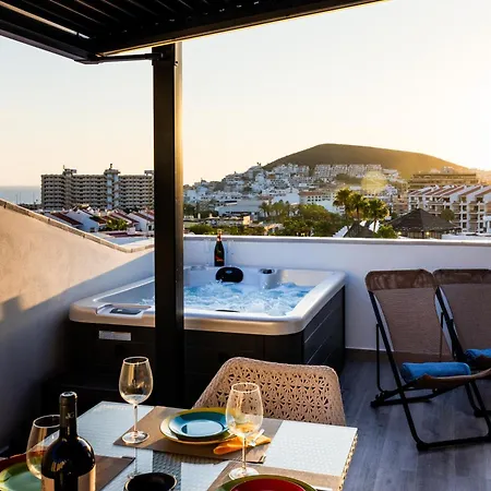 Lejlighed La Casa De Playa - Atico Con Jacuzzi Y Vista Mar Los Cristianos (Tenerife)