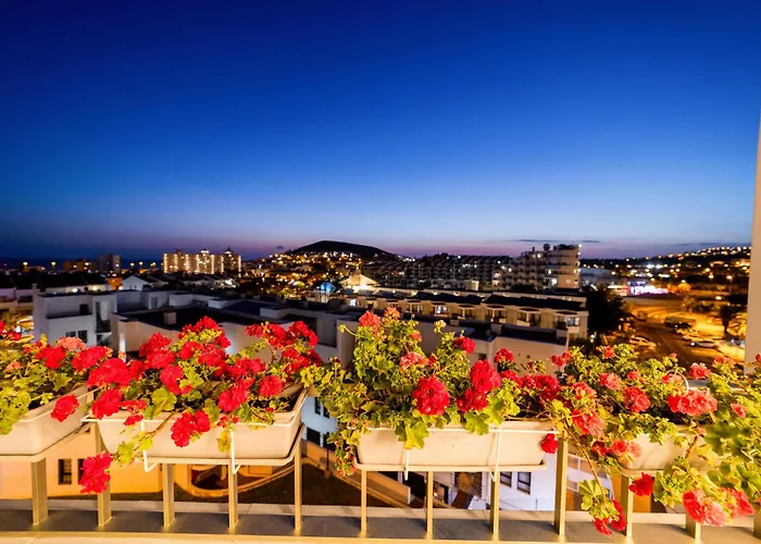 La Casa De Playa - Atico Con Jacuzzi Y Vista Mar Los Cristianos (Tenerife)