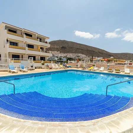 Apartamento La Casa De Playa - ático Con Jacuzzi Y Vista Mar Los Cristianos (Tenerife)