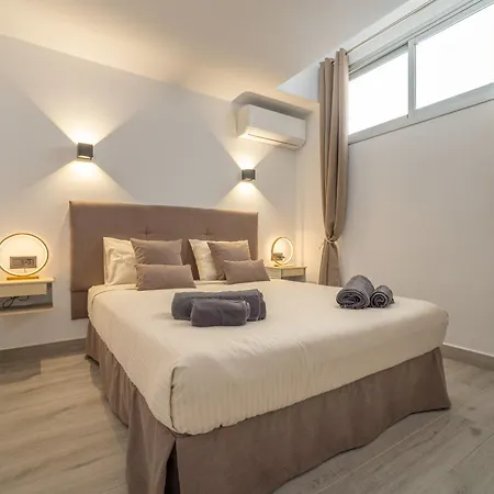 Apartamento La Casa De Playa - ático Con Jacuzzi Y Vista Mar *